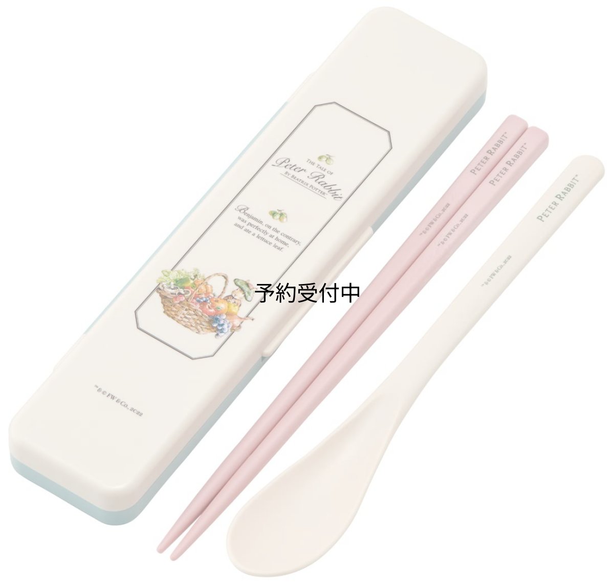 画像1: スケーター（Ｓｋａｔｅｒ） 箸 スプーン コンビセット １８ｃｍ 抗菌加工 お弁当 大人用 シリコンクッション付きで音がならない 日本製 ピーターラビット ＣＣＳ３ＳＡＡＧ?Ａ (1)