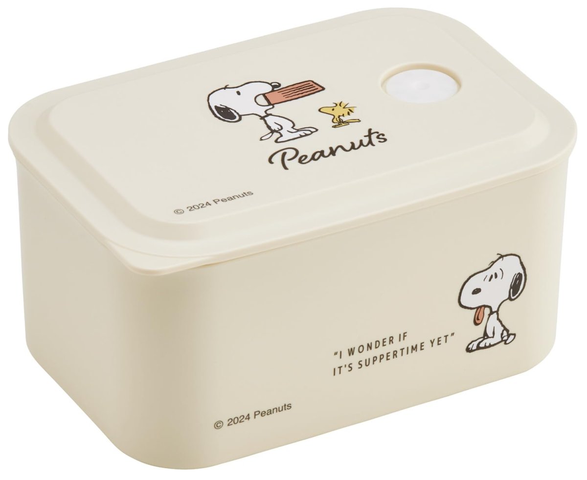 画像1: スケーター（Ｓｋａｔｅｒ） 弁当箱 ミニ容器 １段 ３２０ｍｌ 蓋をしたままレンジ対応 ランチケース ランチボックス スヌーピー バッジ ＰＬ３２Ｂ (1)