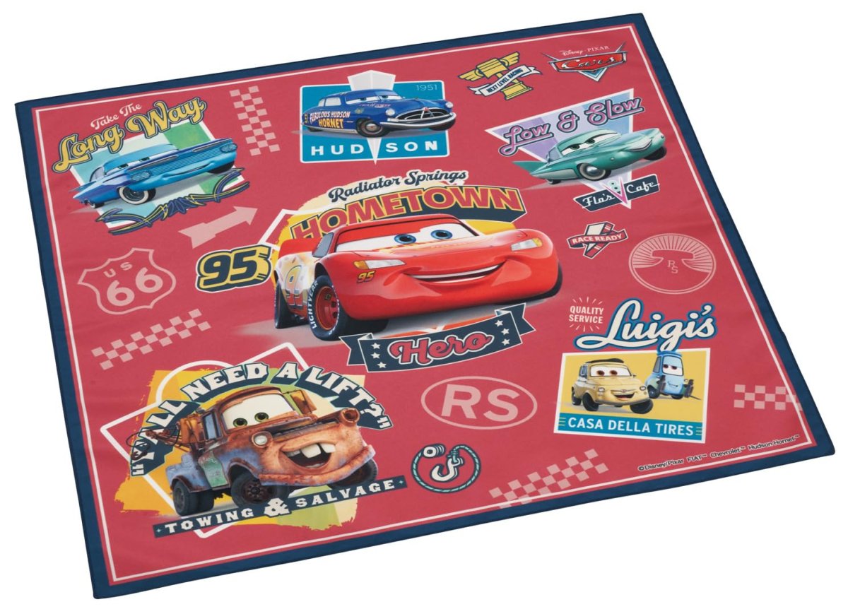 画像1: スケーター（Ｓｋａｔｅｒ） 子供用 お弁当 ランチクロス ４３×４３ｃｍ 日本製 ディズニー カーズ ２６ 男の子 ＫＢ４ＳＮ?Ａ (1)