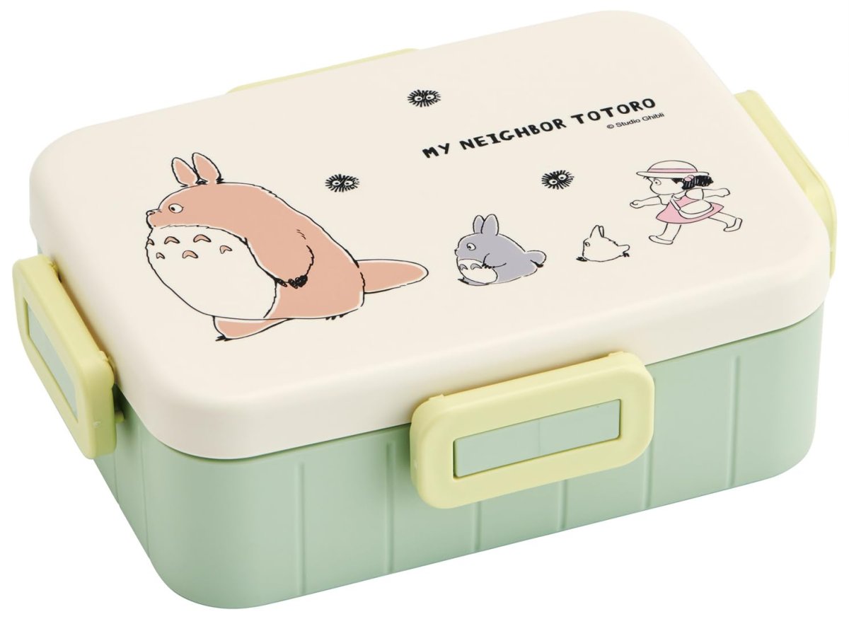 画像1: スケーター（Ｓｋａｔｅｒ） 大人用 弁当箱 ４点ロック ランチボックス １段 ６５０ｍｌ 食洗機対応 レンジ対応 日本製 ジブリ となりのトトロ 行進 ＹＺＦＬ７?Ａ (1)